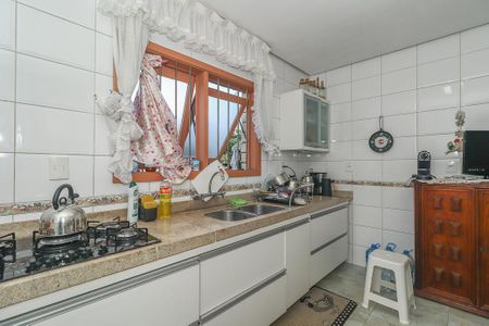 Casa à venda com 400m², 4 quartos e 4 vagasCozinha