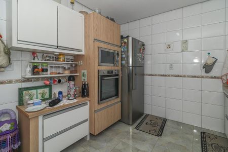 Casa à venda com 400m², 4 quartos e 4 vagasCozinha