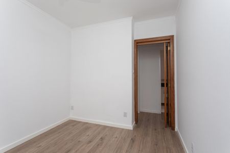 Quarto de apartamento à venda com 1 quarto, 43m² em Bom Fim, Porto Alegre