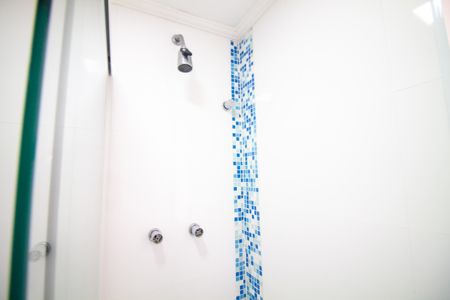 Apartamento para alugar com 66m², 2 quartos e 2 vagas Apartamento para alugar com 66m², 2 quartos e 2 vagasBanheiro das Suítes Americanas