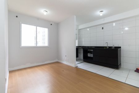 Sala de apartamento para alugar com 2 quartos, 42m² em Jardim São Savério, São Paulo
