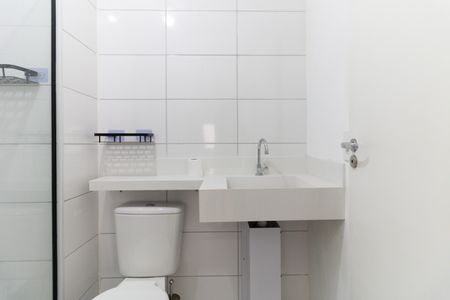 Apartamento para alugar com 42m², 2 quartos e sem vaga Apartamento para alugar com 42m², 2 quartos e sem vagaBanheiro