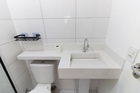 Apartamento para alugar com 42m², 2 quartos e sem vaga Apartamento para alugar com 42m², 2 quartos e sem vagaBanheiro
