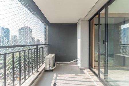 Studio para alugar com 33m², 1 quarto e sem vaga Studio para alugar com 33m², 1 quarto e sem vagaVaranda