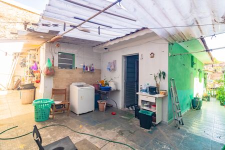 Casa à venda com 110m², 4 quartos e sem vagaÁrea de Serviço