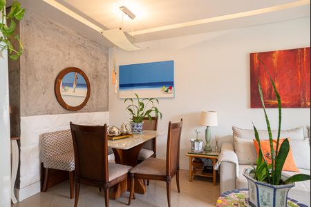 Apartamento à venda com 58m², 2 quartos e 1 vagaSala