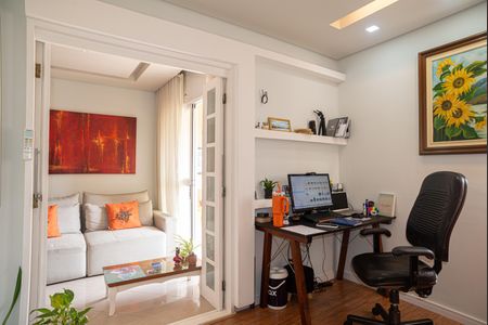 Apartamento à venda com 58m², 2 quartos e 1 vagaEscritório