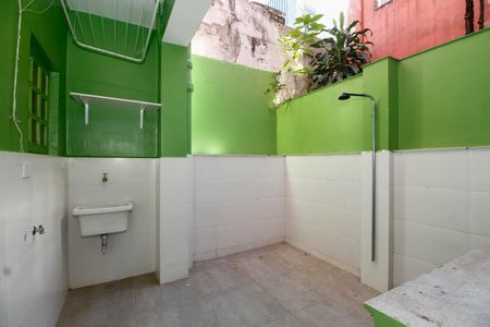 Quintal e Área de Serviço de apartamento para alugar com 2 quartos, 99m² em Pinheiros, São Paulo