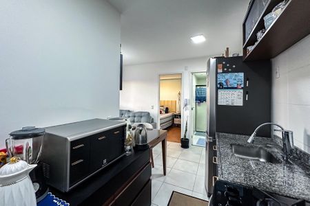 Apartamento à venda com 38m², 2 quartos e 1 vagaCozinha e Área de Serviço