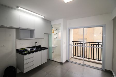 Sala / Cozinha / Área de Serviço de apartamento para alugar com 2 quartos, 43m² em Tucuruvi, São Paulo