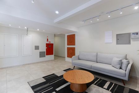 Apartamento para alugar com 43m², 2 quartos e 1 vaga Apartamento para alugar com 43m², 2 quartos e 1 vagaÁrea comum - Recepção
