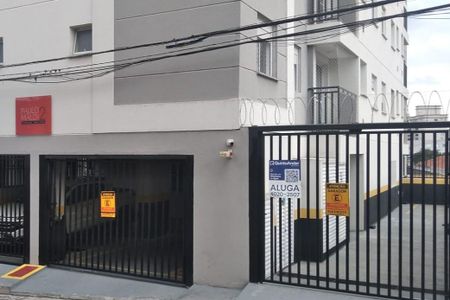 Apartamento para alugar com 43m², 2 quartos e 1 vaga Apartamento para alugar com 43m², 2 quartos e 1 vagaFachada
