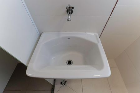 Área de serviço de apartamento para alugar com 2 quartos, 43m² em Tucuruvi, São Paulo