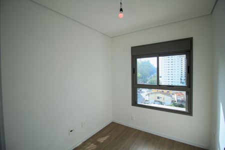 Apartamento à venda com 97m², 3 quartos e 2 vagasQuarto 