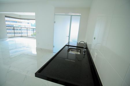 Apartamento à venda com 97m², 3 quartos e 2 vagasCozinha