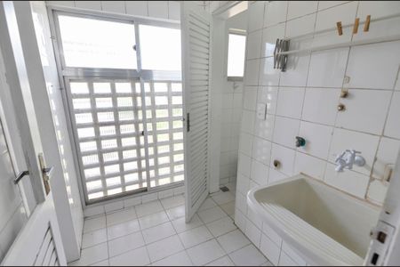 Apartamento para alugar com 56m², 1 quarto e 1 vagaÁrea de Serviço