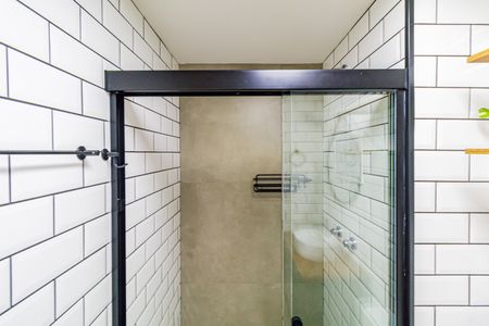 Apartamento para alugar com 68m², 2 quartos e 1 vaga Apartamento para alugar com 68m², 2 quartos e 1 vagaBanheiro social