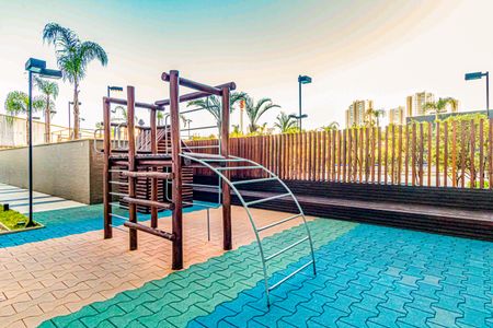 Apartamento para alugar com 68m², 2 quartos e 1 vaga Apartamento para alugar com 68m², 2 quartos e 1 vagaÁrea comum - Playground