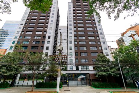 Apartamento para alugar com 90m², 1 quarto e 2 vagasFachada