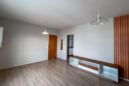 Sala de apartamento à venda com 2 quartos, 68m² em Vila Brasilio Machado, São Paulo
