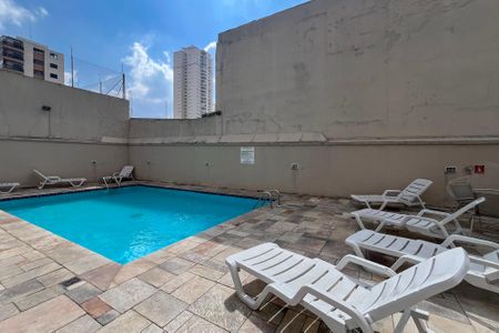 Apartamento à venda com 68m², 2 quartos e 1 vagaPiscina