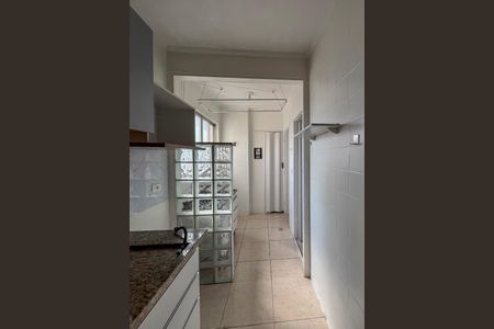 Apartamento à venda com 68m², 2 quartos e 1 vagaCozinha