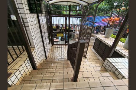 Apartamento para alugar com 72m², 3 quartos e 1 vaga Apartamento para alugar com 72m², 3 quartos e 1 vagaFachada e portaria