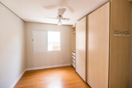 Casa de condomínio para alugar com 334m², 4 quartos e 4 vagas Casa de condomínio para alugar com 334m², 4 quartos e 4 vagasSuíte 2