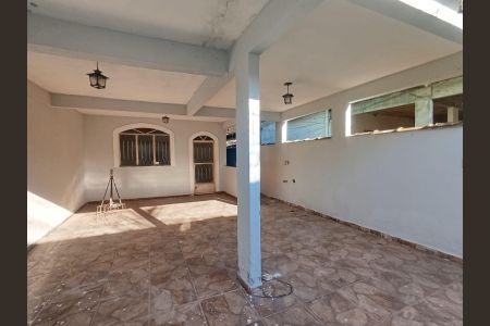 Casa para alugar com 120m², 2 quartos e 1 vaga Casa para alugar com 120m², 2 quartos e 1 vagaGaragem