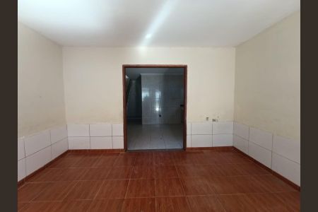 Casa para alugar com 120m², 2 quartos e 1 vaga Casa para alugar com 120m², 2 quartos e 1 vagaSala