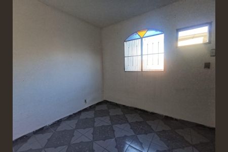 Casa para alugar com 120m², 2 quartos e 1 vaga Casa para alugar com 120m², 2 quartos e 1 vagaQuarto 2