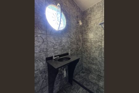 Casa para alugar com 120m², 2 quartos e 1 vaga Casa para alugar com 120m², 2 quartos e 1 vagaQuarto 2-Banheiro