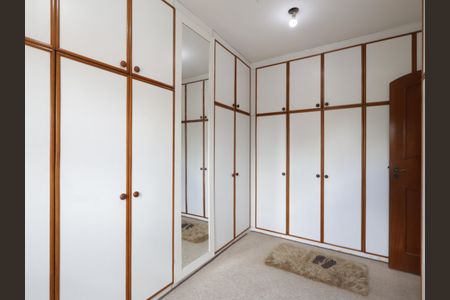 Casa à venda com 435m², 3 quartos e 3 vagasCloset da suíte 1