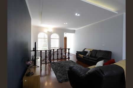 Casa à venda com 435m², 3 quartos e 3 vagasSala de TV