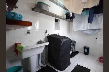 Casa à venda com 435m², 3 quartos e 3 vagasÁrea de Serviço