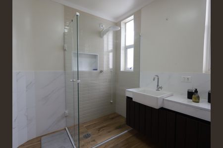 Casa à venda com 435m², 3 quartos e 3 vagasBanheiro da Suíte 3