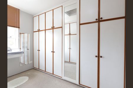 Casa à venda com 435m², 3 quartos e 3 vagasCloset da suíte 1