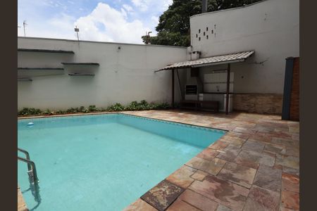 Casa à venda com 435m², 3 quartos e 3 vagasPiscina