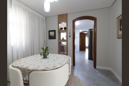 Casa à venda com 435m², 3 quartos e 3 vagasCopa