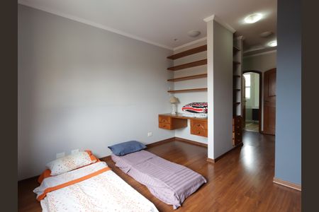 Casa à venda com 435m², 3 quartos e 3 vagasSuíte 3