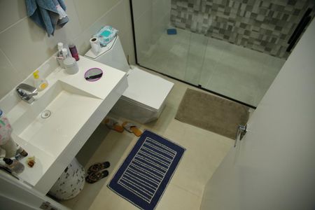 Casa à venda com 275m², 3 quartos e 3 vagasBanheiro Suíte 3 