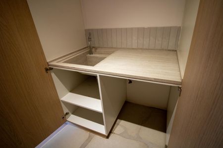 Apartamento para alugar com 81m², 1 quarto e 1 vagaÁrea de Serviço