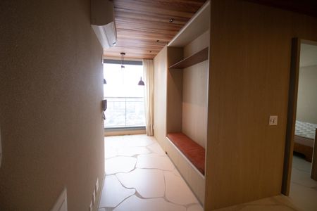 Apartamento para alugar com 81m², 1 quarto e 1 vagaCorredor