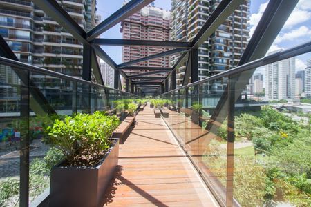 Apartamento para alugar com 81m², 1 quarto e 1 vagaÁrea comum