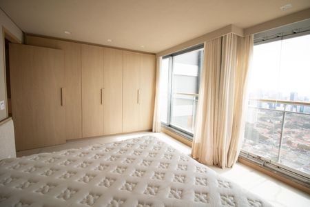 Apartamento para alugar com 81m², 1 quarto e 1 vagaQuarto