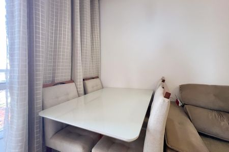 Apartamento para alugar com 56m², 2 quartos e 1 vagaSala