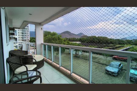 Apartamento para alugar com 88m², 3 quartos e 1 vagaVaranda