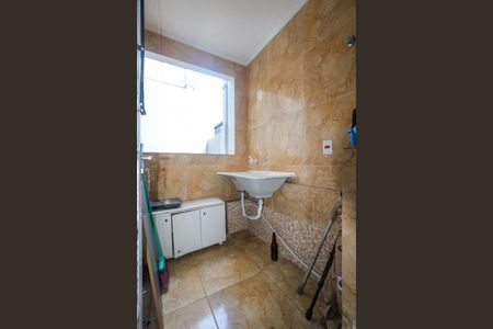 Apartamento à venda com 70m², 2 quartos e 1 vagaÁrea de Serviço
