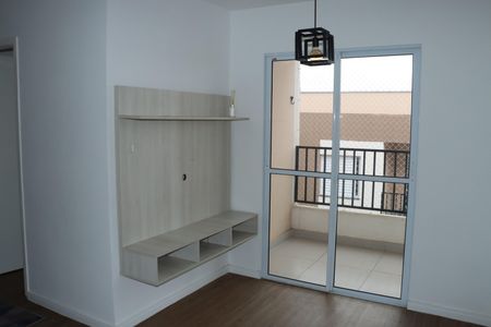 Sala de apartamento para alugar com 2 quartos, 43m² em Jardim da Glória, Cotia
