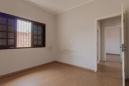 Casa para alugar com 320m², 3 quartos e 2 vagasQuarto 2